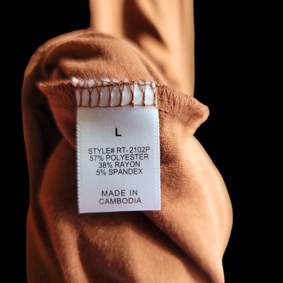 3/4 sleeve Tunic - Picture 4 of 5